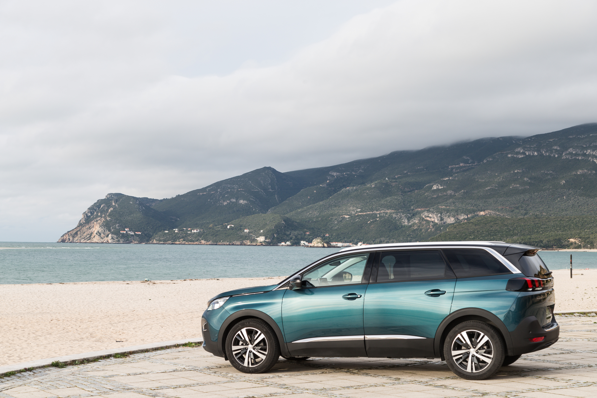 Peugeot 5008 2017