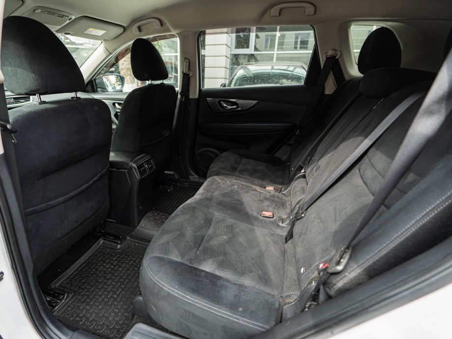 Nissan X-Trail 2015