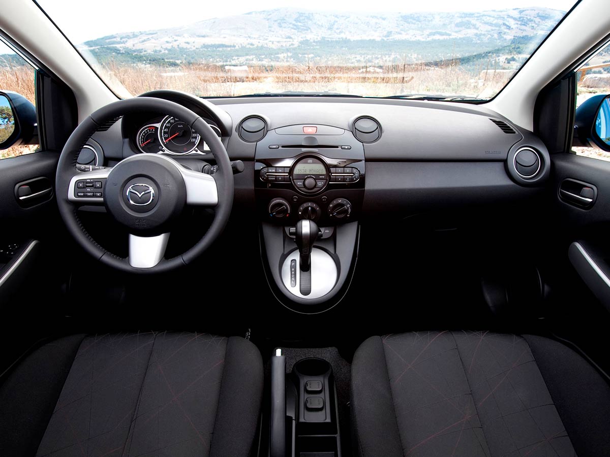 Mazda 2