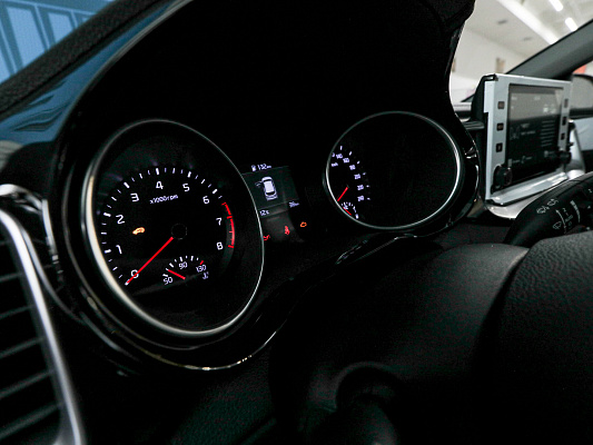 Kia Ceed SW  Black Prestige 1.6 AT 128 л.c. авт. бензин