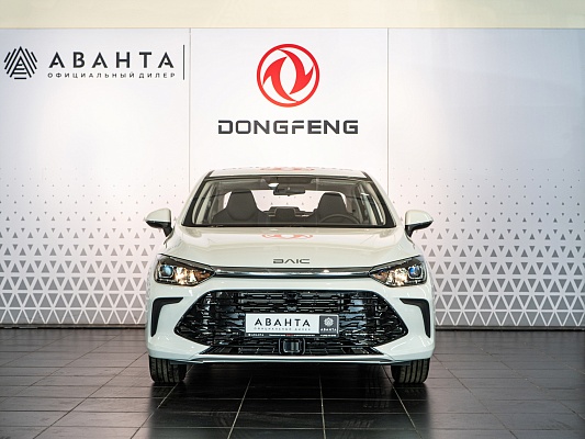 BAIC U5 Plus Luxury 1.5 CVT White 1