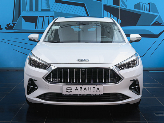 Jac J7 Luxury White CVT