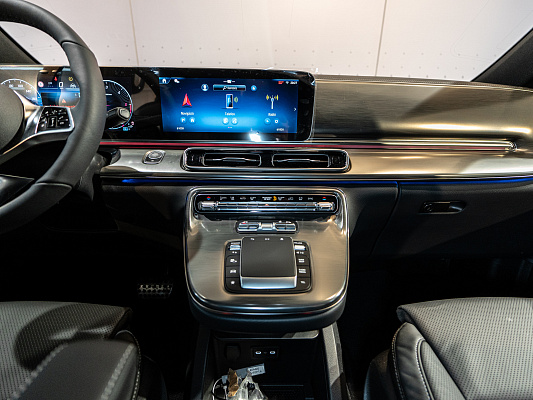 Mercedes-Benz V-class Exclusive 2.0 AT Black
