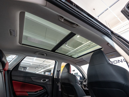Changan UNI-S Tech 1.5 AMT Black