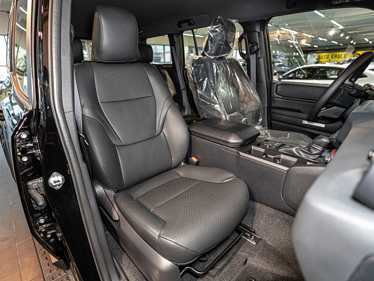 toyota land cruiser 250 comfort black