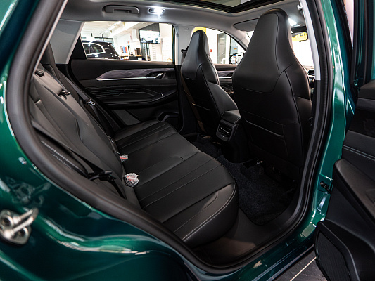Dongfeng Mage Progressive 1.5 AMT Green