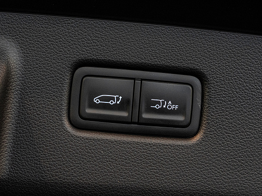 Hyundai Staria Premium 2.2d AT Black